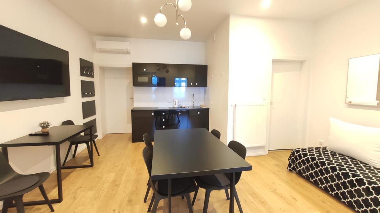 Apartment Szeroka 33 A-c By Homeprime *